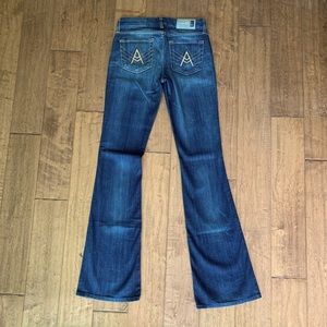 NEW 7 for All Mankind Flare - A Pocket- size 26